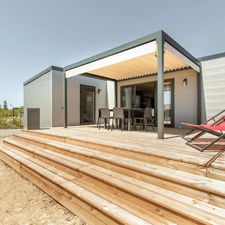Chalet Pour 4 Dans Une Avec Piscine